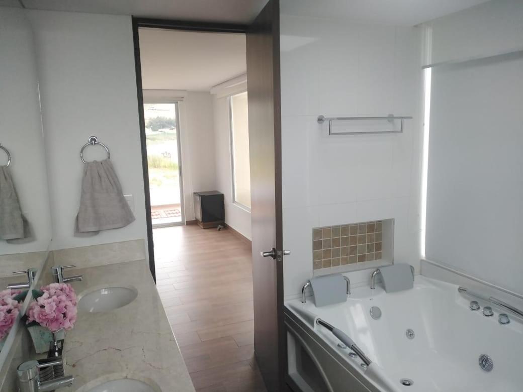 Casa El Pino Bed and Breakfast Aquitania Εξωτερικό φωτογραφία